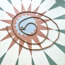 Load image into Gallery viewer, Preloved 9ct Yellow Gold Victorian Cross With Crucifix