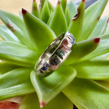 Load image into Gallery viewer, 9ct White Gold Court Wedding Band