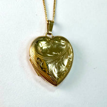 Load image into Gallery viewer, Preloved 9ct Engraved Heart Locket & Chain