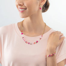 Load image into Gallery viewer, GeoCUBE® Iconic Chain Necklace Gold-Magenta