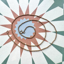 Load image into Gallery viewer, Preloved 9ct Yellow Gold Victorian Cross With Crucifix