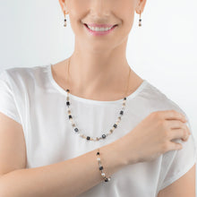 Load image into Gallery viewer, Necklace Mysterious Cubes & Pearls Gold-Black