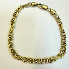 Load image into Gallery viewer, Preloved 18ct Yellow Gold Mixed-Link Braclet