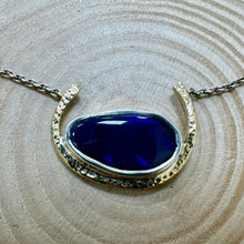 Load image into Gallery viewer, 2.6ct Lightning Ridge Black Opal Necklace