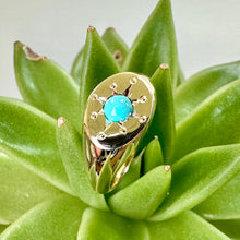 Load image into Gallery viewer, 9ct Gold Signet Ring Set With Turquoise