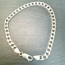 Load image into Gallery viewer, Preloved 9ct Yellow Gold Curb Chain Anklet