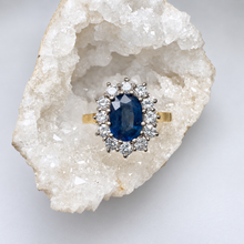 Load image into Gallery viewer, Preloved 18ct Yellow Gold Kanchiburi Sapphire and Diamond Halo Ring