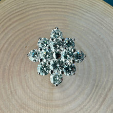Load image into Gallery viewer, Preloved 18ct White Gold Diamond Cluster Ring