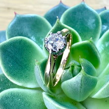 Load image into Gallery viewer, Preloved 0.43ct Diamond Claw Set Ring