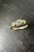 Load image into Gallery viewer, Preloved 18ct Gold 3 Stone Diamond Ring