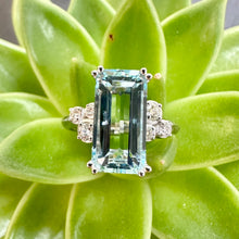 Load image into Gallery viewer, Platinum 4.93ct Aquamarine & Diamond Ring
