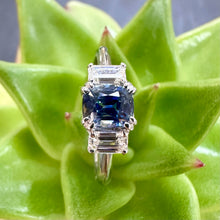Load image into Gallery viewer, Pre-Loved Bi Colour Ceylon Sapphire & Diamond Ring