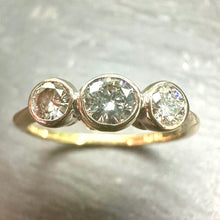 Load image into Gallery viewer, Preloved 18ct 3 Stone Diamond Ring