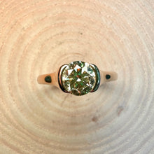 Load image into Gallery viewer, Pre-Loved Fancy Light Yellow 1ct Diamond and 18ct Yellow Gold Engagement Ring