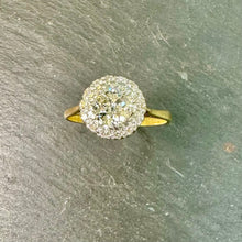 Load image into Gallery viewer, Preloved 18ct & Platinium Diamond Cluster Ring