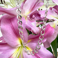 Load image into Gallery viewer, Sterling Silver Interlinking Heavy Necklace Chris Lewis