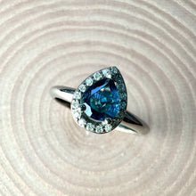 Load image into Gallery viewer, Sapphire & Diamond Halo Ring