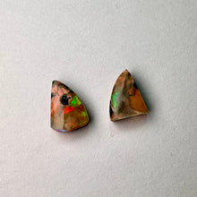 Load image into Gallery viewer, 1.61ct Boulder Opals