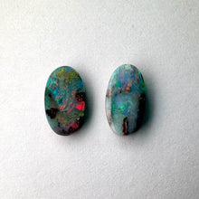 Load image into Gallery viewer, 2.65ct Boulder Opals