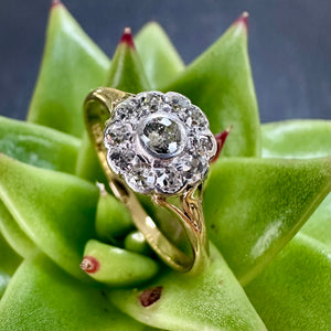 Vintage 18ct and Silver Diamond Cluster Ring
