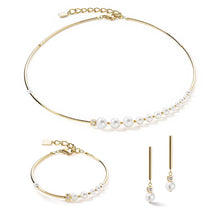 Load image into Gallery viewer, Coeur De Lion Necklace - Asymmetry Freshwater Pearls