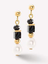 Load image into Gallery viewer, Coeur De Lion -  Pearls & Onyx Earrings Gold