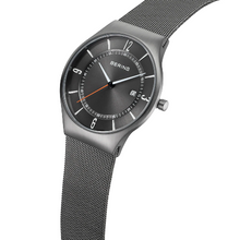 Load image into Gallery viewer, Bering Sunray Mesh Watch Grey