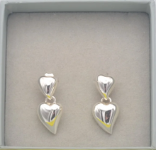 Load image into Gallery viewer, Sterling Silver Polished Pebble Heart Drops Chris Lewis
