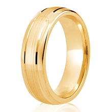 Load image into Gallery viewer, Satin Finish Court Band With Diamond Cut Grooves