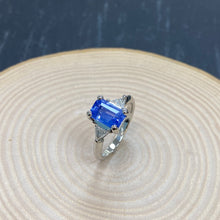 Load image into Gallery viewer, Platinum Natural Celyon Sapphire & Diamond Ring