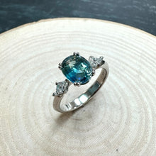 Load image into Gallery viewer, Platinum Ceylon Sapphire and Kite-Shape Diamond Ring