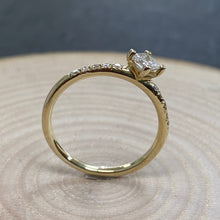Load image into Gallery viewer, 9ct Yellow Gold 0.24ct Princess Cut Diamond Ring