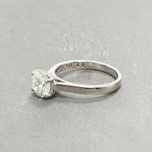 Load image into Gallery viewer, Preloved Platinum 0.64ct Diamond Ring