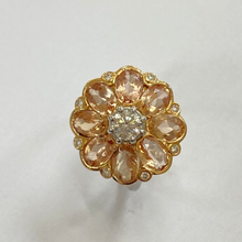 Load image into Gallery viewer, 18ct Morganite & Diamond Flower Ring