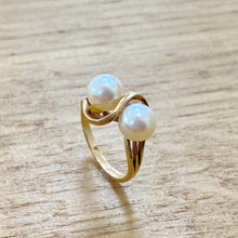 Load image into Gallery viewer, Preloved 9ct Yellow Gold Double Pearl Ring
