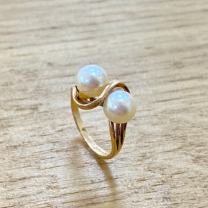 Preloved 9ct Yellow Gold Double Pearl Ring