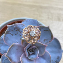 Load image into Gallery viewer, 18ct Morganite & Diamond Flower Ring