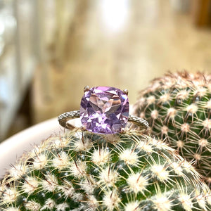 Amethyst Cocktail Ring With Diamonds In Rose Gold