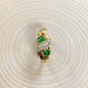 Victorian 18ct Yellow Gold Green Garnet and Diamond Ring