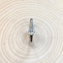 Load image into Gallery viewer, Preloved Palladium 6 Claw Diamond Solitaire Ring, 0.34ct.