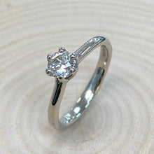 Load image into Gallery viewer, Platinum 0.50ct Diamond Ring