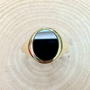 Pre-Loved 9ct Yellow Gold Signet Ring With Onyx