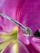 Load image into Gallery viewer, Sterling Silver &amp; 9ct Gold Floating Heart Bangle
