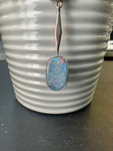Load image into Gallery viewer, Preloved 9ct Yellow Gold Opal Necklace
