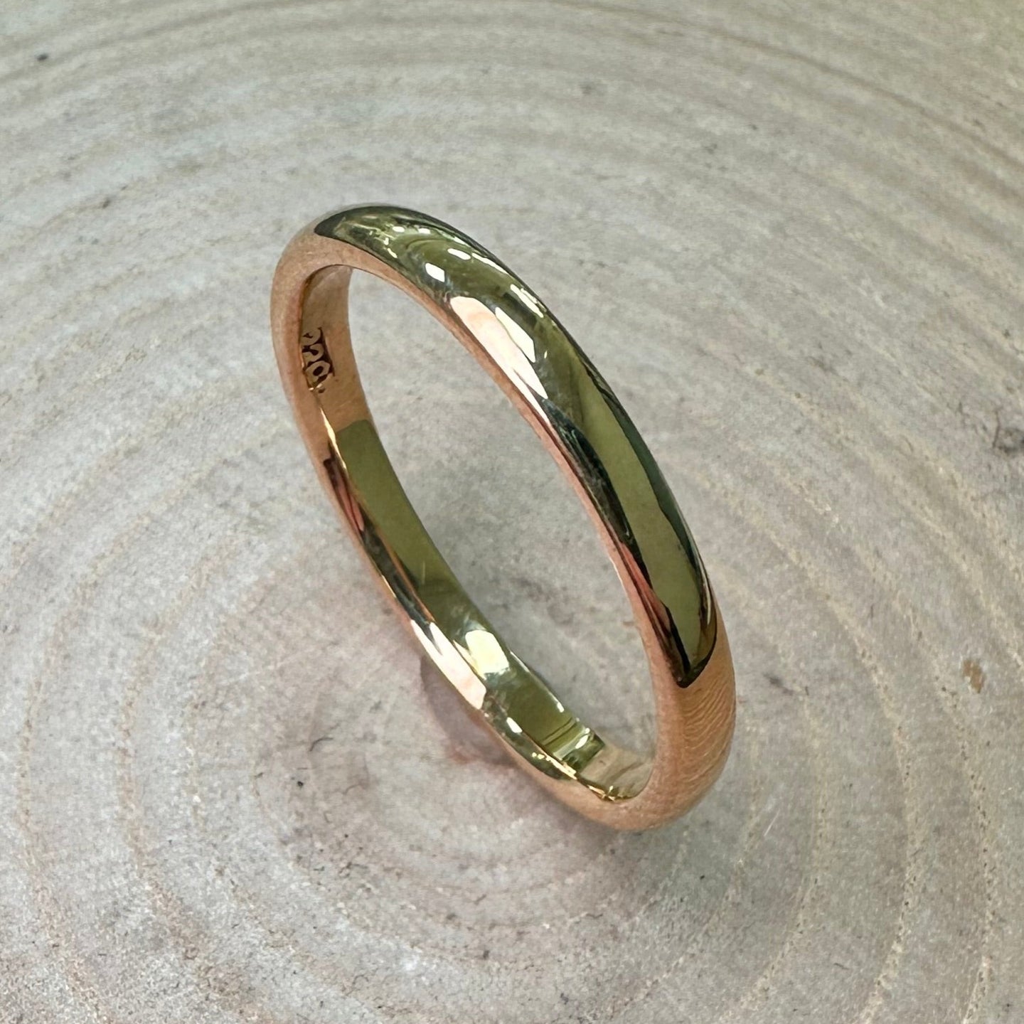 Pre-loved 22ct Yellow Gold Wedding Band