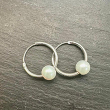 Load image into Gallery viewer, Sterling Silver 15mm Hoops With White Freshwater Pearl
