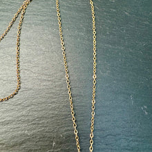 Load image into Gallery viewer, Preloved 9ct gold Key Pendant
