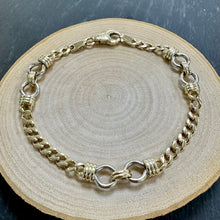 Load image into Gallery viewer, Preloved 9ct 2 Colour Gold Bracelet
