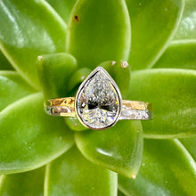 Load image into Gallery viewer, Preloved Platinum &amp; 22ct Gold Pear Shaped Diamond Ring
