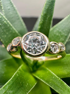 9ct Lab Grown Diamond Ring, Staggered Design